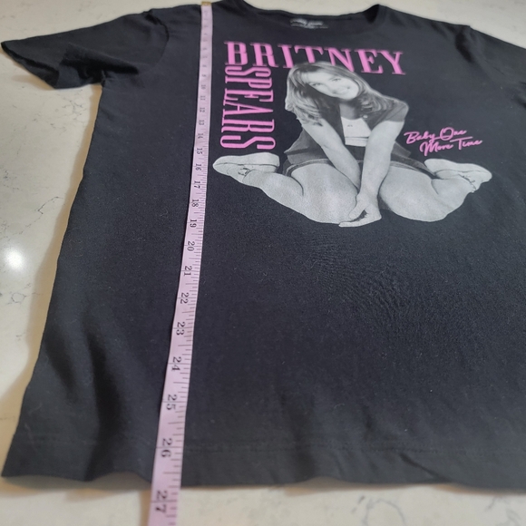 Britney Spears Baby one more time black cover B army t-shirt size Medium - Picture 3 of 8